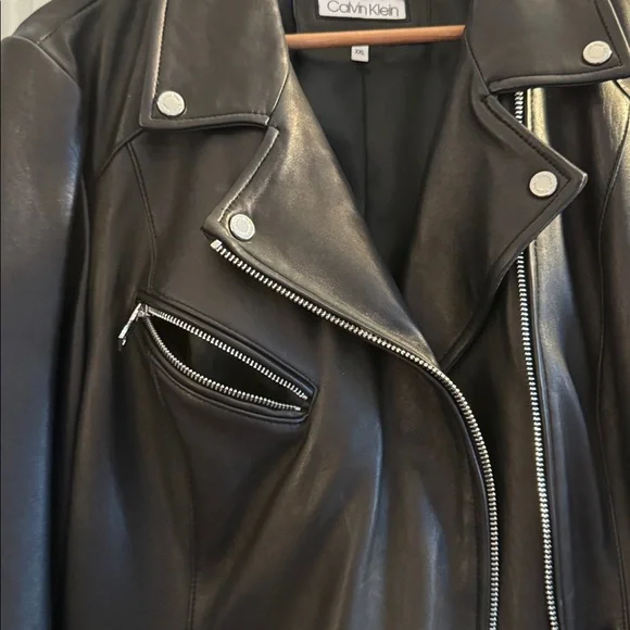 Calvin Klein Women's Sleek Black Leather Jacket - Picture 3 of 9
